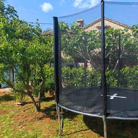 Villa Festina Lente - Cosy & Authentic Villa With Private Heated Pool Dobrinj Exterior photo